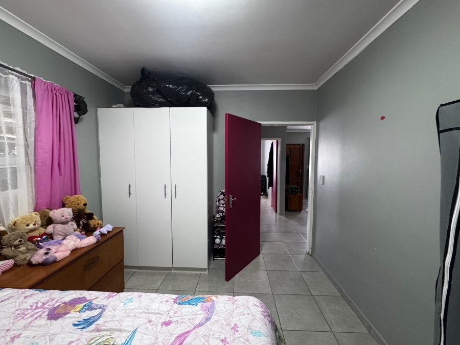 2 Bedroom Property for Sale in Gaylee Western Cape